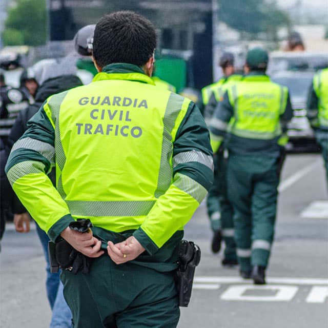 ¡Preparamos tus oposiciones para Guardia Civil en Santiago!